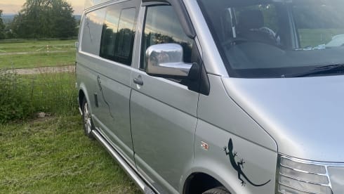 Lizzie  – 4 berth Volkswagen campervan from 2008
