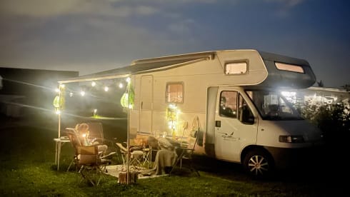 Coby Dethleff – Boho house on wheels