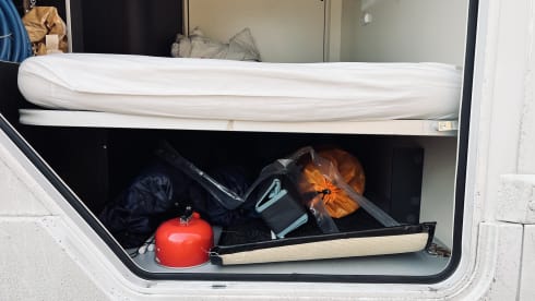 Wout Van Der Kampe – Spacious 6 berth motorhome; RollerTeam Zefiro 675
