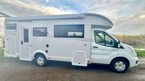 Mobilhome Op Sjok – Familievriendelijke Mobilhome – RollerTeam 274 TL Ruim Comfortabel (4p)