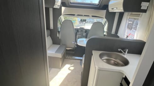 'Zefi' – New model, Luxury 4 berth Rollerteam Zefiro 696,auto,island bed 