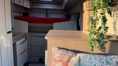 AmorA Campervan 6.0 meters for 2 persons with length beds