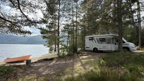 Camper Ledegem – Moderne practische camper voor Onvergetelijke Reizen