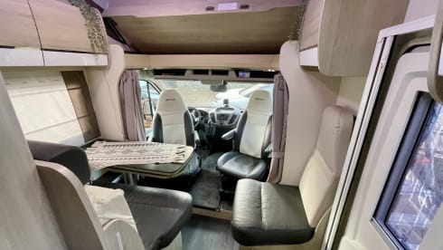 4p Challenger alcove from 2019