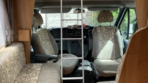 Sunrise  – 6 berth Ford transit tribute