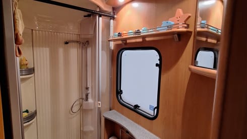 Cosyhomy – 4p Renault semi-integrated from 2007