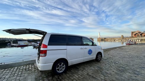 Candy – super cosy  - automatic campervan. price  includes insurance !