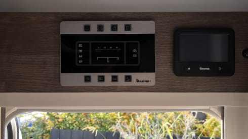 4p Benimar semi-integrated uit 2023