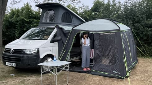 Morag – 4 berth VW T5 CAMPERVAN LWB 2014 ( EDINBURGH PICK UP)