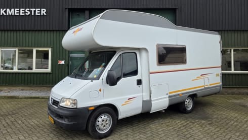 6p Dethleffs alcove uit 2006