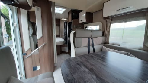 Camper Challenger Mageo 298