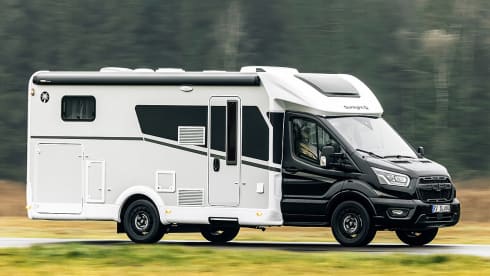 Adventure – 4p Sunlight T670s Automatic + WIFI on the go