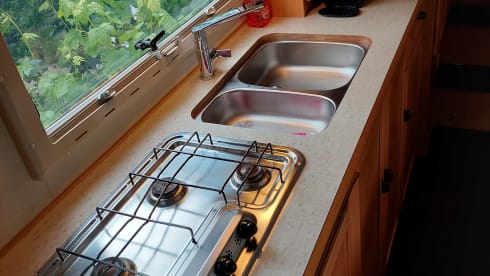6p Hymer integrated from 1996