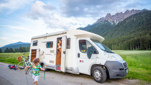 Furio – SEMI-INTEGRAL FOR THE SUPER SPACIOUS FAMILY