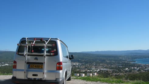 Bulli 2 – Budget bus camper Volkswagen California T5
