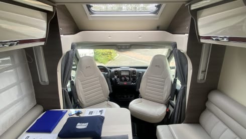 4p McLouis semi-integrated uit 2018