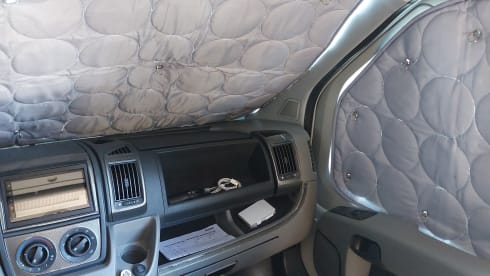 Witte Harrie – Very neat and complete 2-person Fiat camper van from 2007