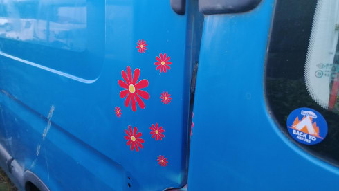 Guapa – 2p Renault bus from 2003