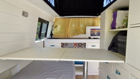 VITO – 2p Mercedes-Benz campervan uit 2015