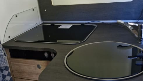 4p Sunlight semi-integrated uit 2023