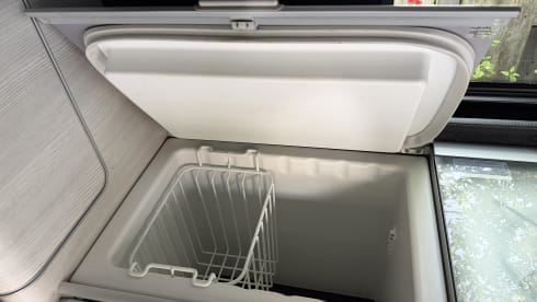 Off-grid – Camper Volkswagen per 4 persone del 2013