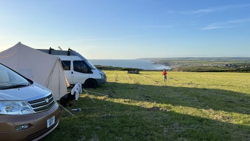 3 berth Toyota Alphard campervan. **INSURANCE INCLUDED**