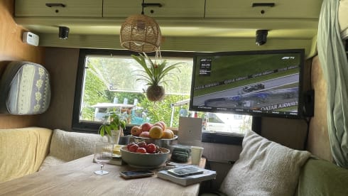 Bessy – Beautiful Hippie Camper Frankia Bavaria Fiat Ducato 2.5 TDI 