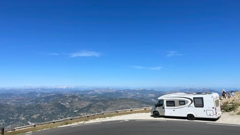 4p Bürstner semi-integrated uit 2013