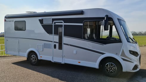 Sunlight i69L (B) adventure with automatic year 2022