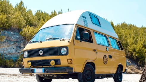 VANOFFTHEGRID – Off the grid