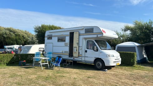 Fiat alcove camper adventure 