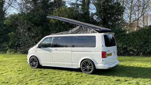 Caroline – T6 Luxury Conversion  - Dog Friendly, Insurance included