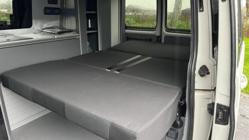Colin – 4 berth Volkswagen campervan from 2017