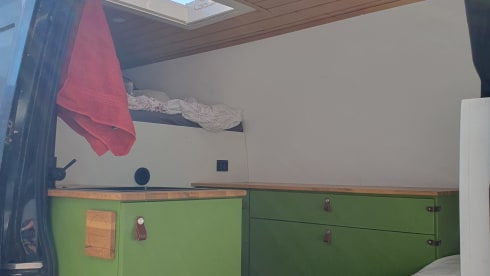 Ivy – Campervan for climbing and outdoor vacation