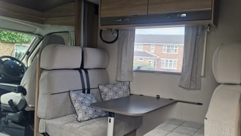 Jeffrey  – 6 berth Peugeot - Elddis Autoquest 196