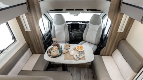 5p Roller Team semi-integrated uit 2021