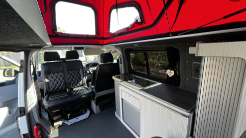 Stella – Beautiful 4 Berth VW Campervan