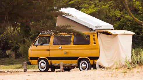 PoutPout – Combi VW T25 T3 Authentic Westfalia 5 people - Aircooled 2l flat4