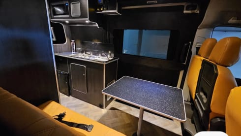 Doogle – 5 berth Vw Crafter campervan lwb