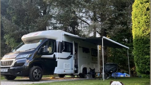6 berth Peugeot semi-integrated from 2022