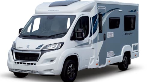 Daizy – Daizy 2022 luxury motorhome perfect for 2