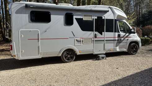 Camper het Spick… – Luxe 4 persoons Adria Matrix Platinum