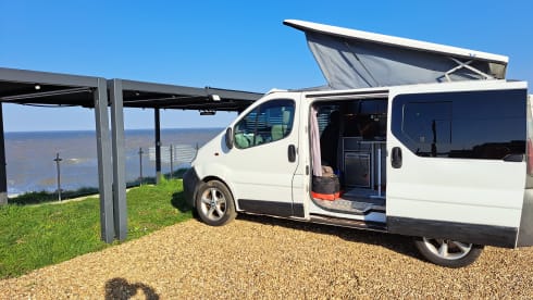 Off grid campervan  – 4 berth Other campervan from 2006