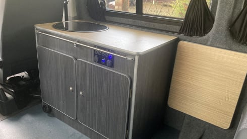 Hayes – LWB 4 Berth VW Transporter with 'king size' bed & pop top