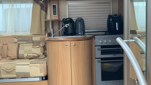 Bolly – 4 berth Swift Bolero 680FB