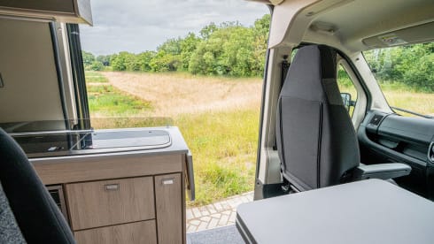 Tony – AUTOTRAIL 67 perfect for couples. Can sleep 4 with driveaway tent.