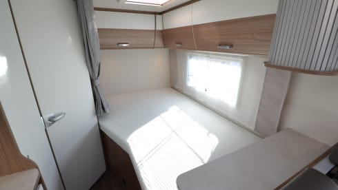 E-type – New camper TV, automatic, model 2020/2021