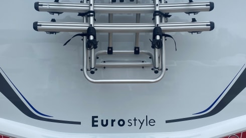 Camilla Camper – Fiat Dethleffs Luxury Motorhome 4 berth 