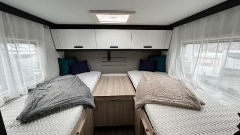 S72DL – SunLiving S72 DL#family