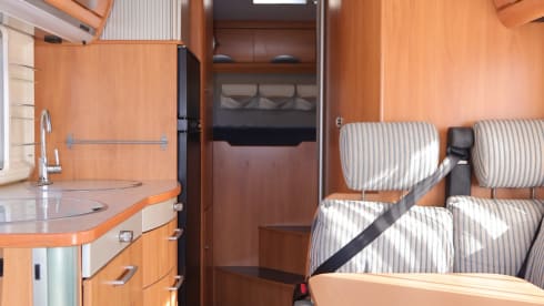 4p Hymer integrated from 2004
